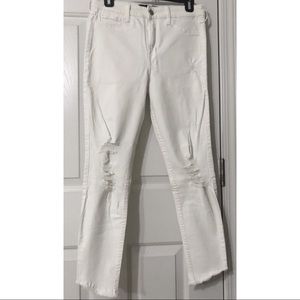White High Waisted Jeans